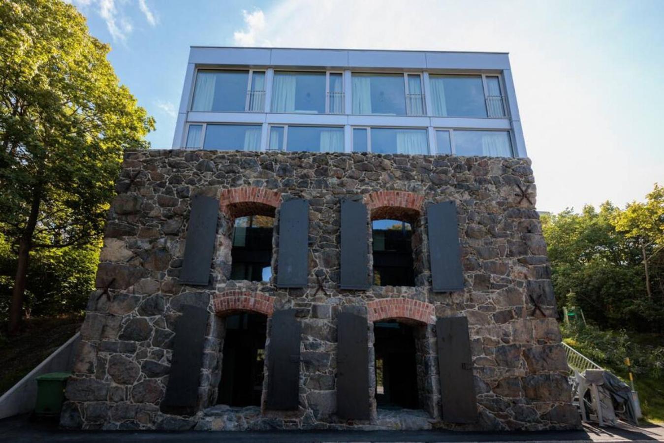 Brand New Studios Amidst Ancient Ruins Oasis Stockholm Exterior photo